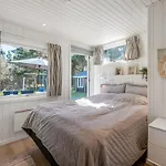 Ferienhaus Yall - 1km From The Sea By Interhome