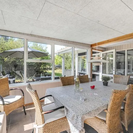 度假居 Yall - 1km From The Sea By Interhome