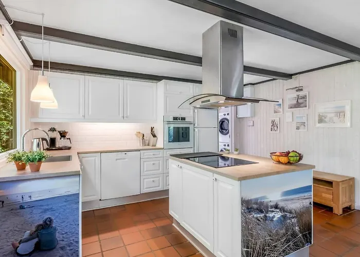 Yall - 1km From The Sea By Interhome