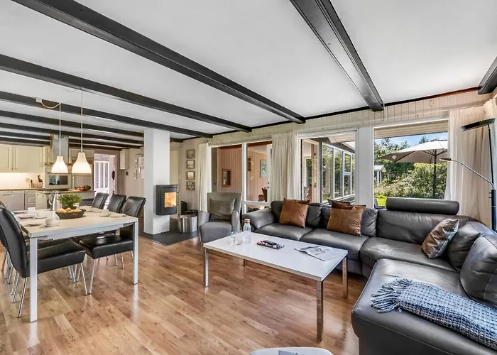 Yall - 1km From The Sea By Interhome